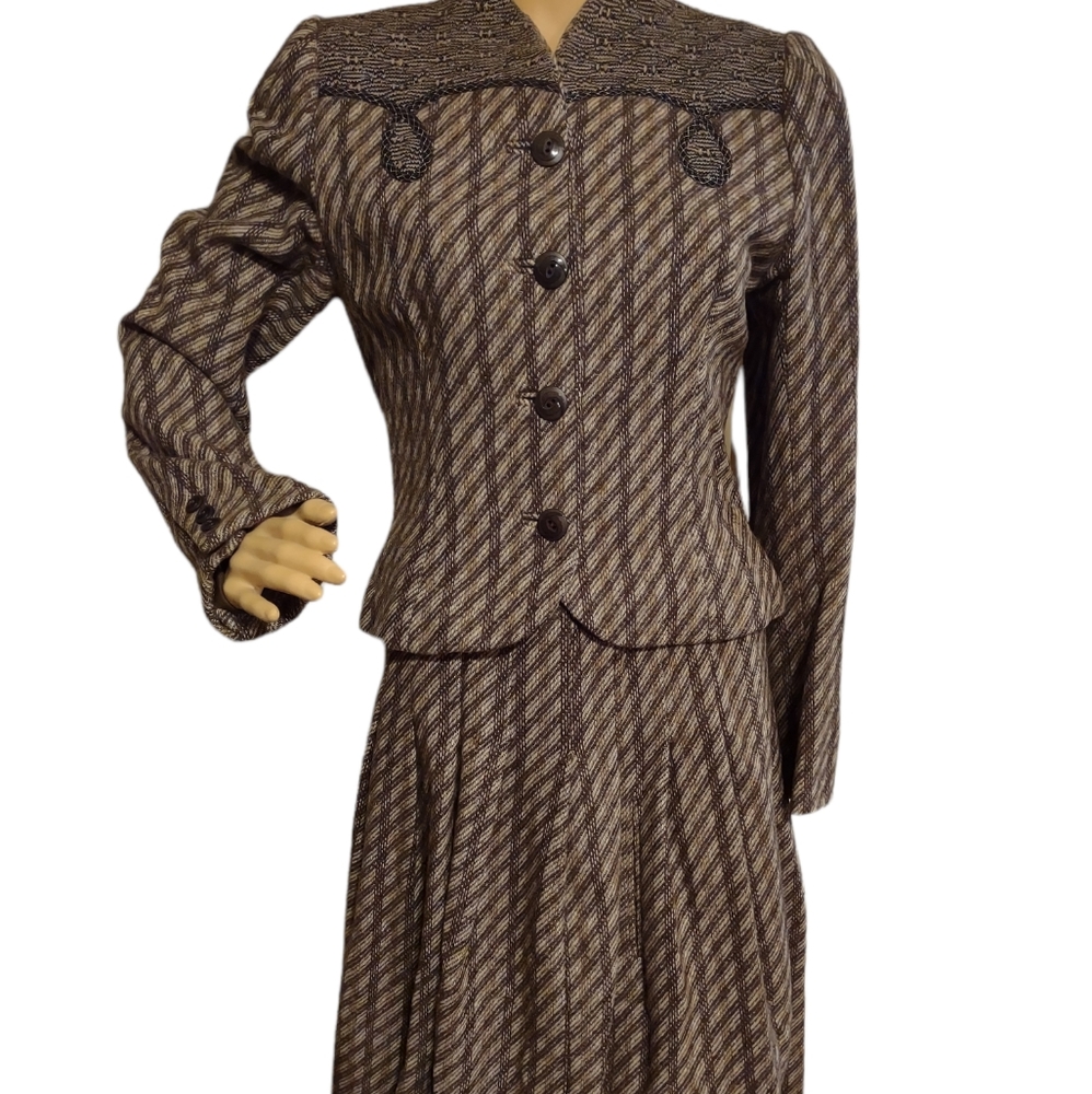 Koos Van Den  Akker Brown Wool dress suit
